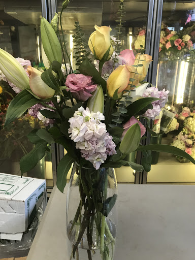 Florist «Creative flowers n decor», reviews and photos, 8 Manetto Hill Rd, Plainview, NY 11803, USA