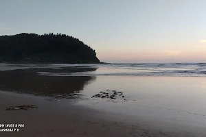 Dhareshwara Beach (ಧಾರೇಶ್ವರ ಕಡಲ್ತೀರ) image