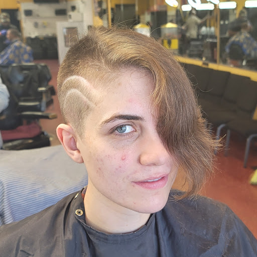 Barber Shop «100 Degrees Barber Shop», reviews and photos, 8120 Mall Pkwy #420, Lithonia, GA 30038, USA