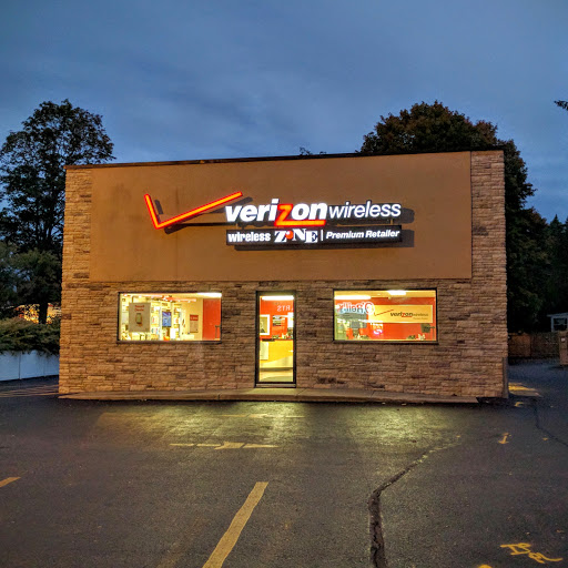 Verizon Authorized Retailer - Wireless Zone, 143 E Main St, Milford, MA 01757, USA, 