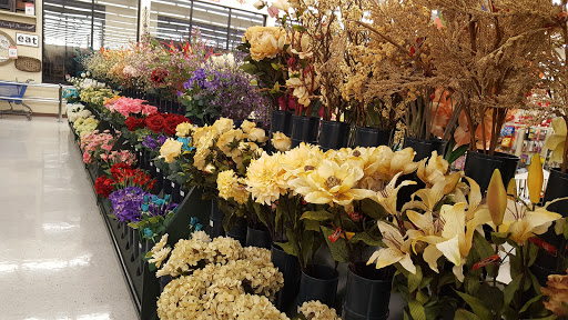 Craft Store «Hobby Lobby», reviews and photos, 615 E Dundee Rd, Palatine, IL 60074, USA