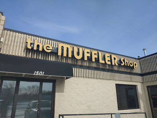 Muffler Shop «The Muffler Shop», reviews and photos, 1501 Coulee Rd, Hudson, WI 54016, USA