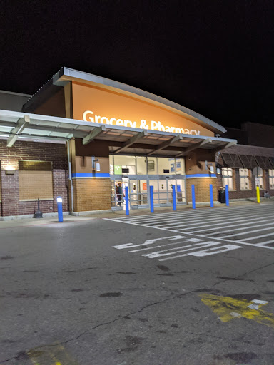 Department Store «Walmart Supercenter», reviews and photos, 1900 Maplewood Commons Dr, Maplewood, MO 63143, USA
