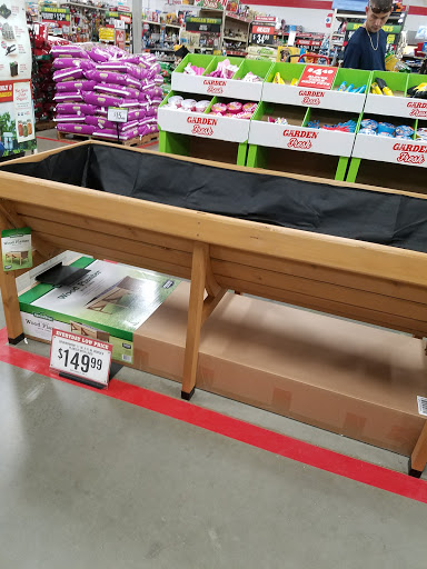 Home Improvement Store «Tractor Supply Co.», reviews and photos, 5743 W Tennessee St, Tallahassee, FL 32304, USA