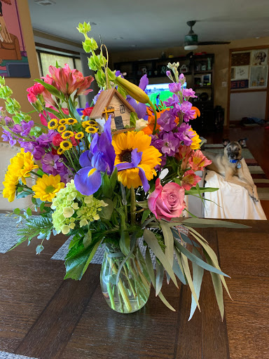 Florist «Brierley Johnson Florist», reviews and photos, 87 High Rd, Kensington, CT 06037, USA