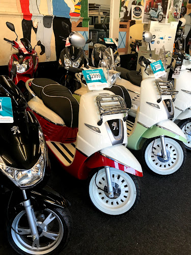Reviews of Fazakerley Car and Scooter Centre in Liverpool - Motorcycle dealer