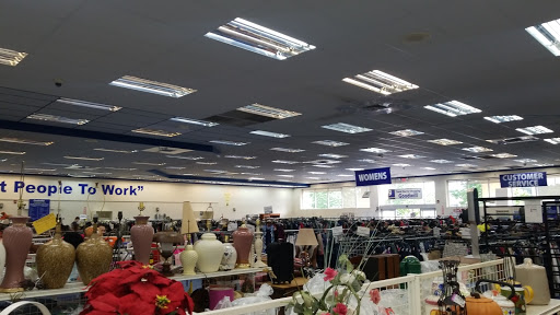 Thrift Store «Goodwill», reviews and photos, 228 NJ-35, Cliffwood, NJ 07721, USA