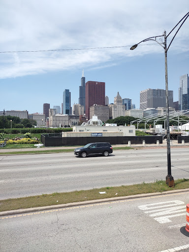 Fountain «Buckingham Fountain», reviews and photos, 301 S Columbus Dr, Chicago, IL 60605, USA