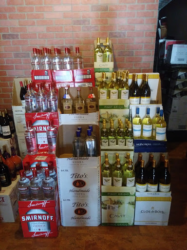 Wine Store «North Babylon Wine and Spirits», reviews and photos, 759 Deer Park Ave, North Babylon, NY 11703, USA