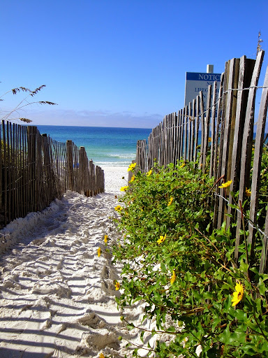 Title Company «Emerald Coast Title Services - Destin», reviews and photos