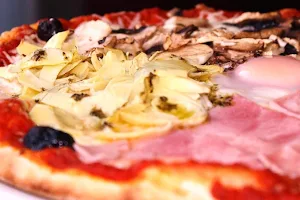 Le Ventrayou Pizza image