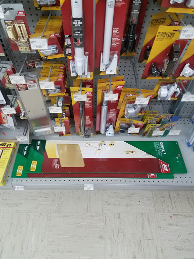 Hardware Store «Charleston Ace Hardware», reviews and photos, 1320 E St, Charleston, IL 61920, USA