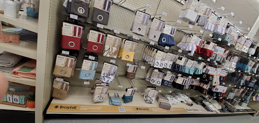 Discount Store «Big Lots», reviews and photos, 7651 23 Mile Rd, Shelby Charter Township, MI 48316, USA