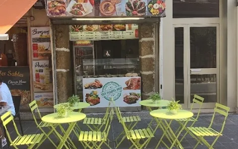 Nice falafel shop image