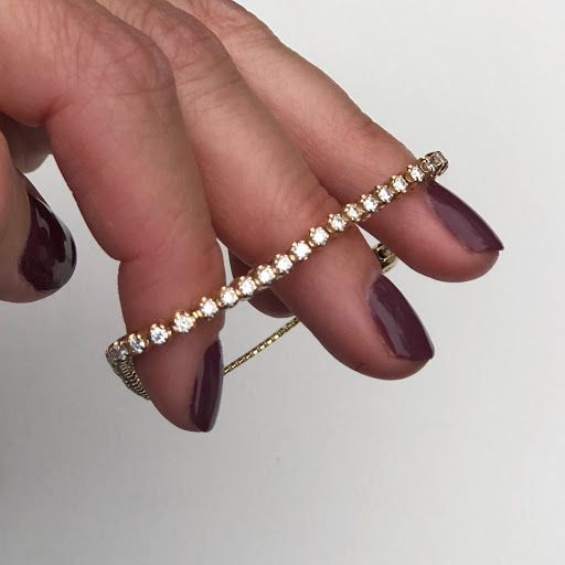 Jewelry Store «Indulgence Jewelers», reviews and photos, 4001 Kennett Pike Suite 130, Greenville, DE 19807, USA