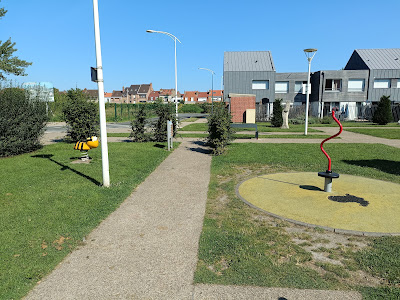 Square des Arbrisseaux à Coudekerque-Branche
