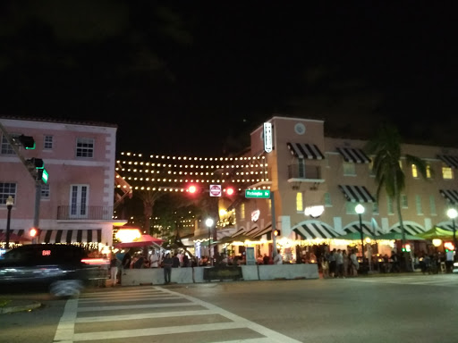 Tattoo Shop «Love Hate Tattoo Studio», reviews and photos, 1360 Washington Ave, Miami Beach, FL 33139, USA