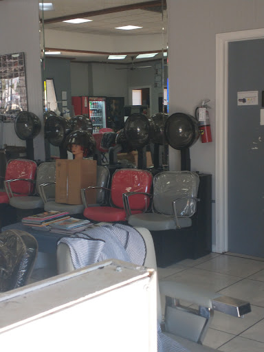 Shopping Mall «Coral Square Shopping Center», reviews and photos, 3006 US-1, Fort Pierce, FL 34982, USA