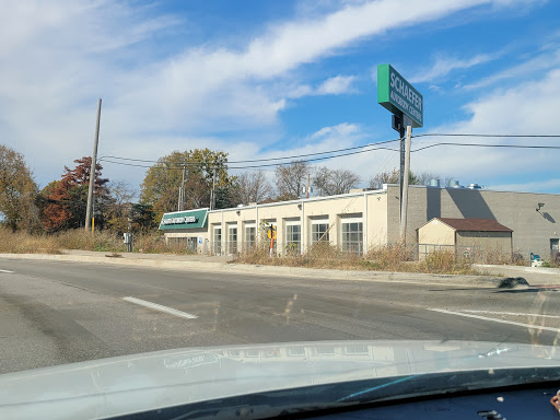 Auto Body Shop «Schaefer Autobody Centers - Columbia, MO», reviews and photos, 1306 N Creasy Springs Rd, Columbia, MO 65202, USA