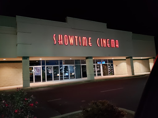 Movie Theater «Showtime Cinema», reviews and photos, 300 Southbridge St, Mooresville, IN 46158, USA