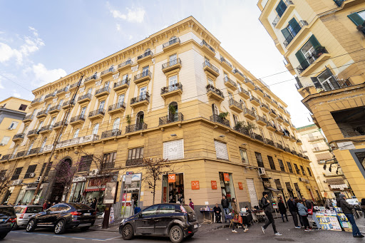 Large groups accommodation Naples