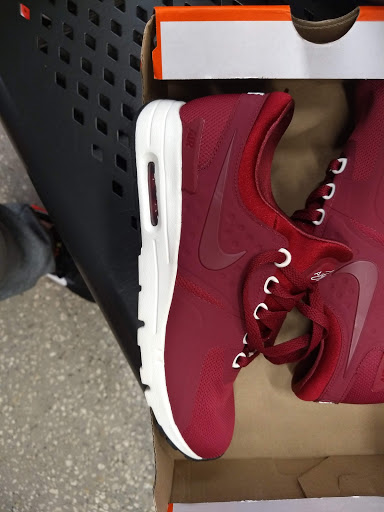 Sporting Goods Store «Nike Factory Store», reviews and photos, 15609 FL-535, Orlando, FL 32821, USA