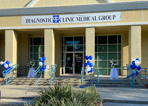 BloomTown Florist, 218 W Bay Dr, Largo, FL 33770, USA, 