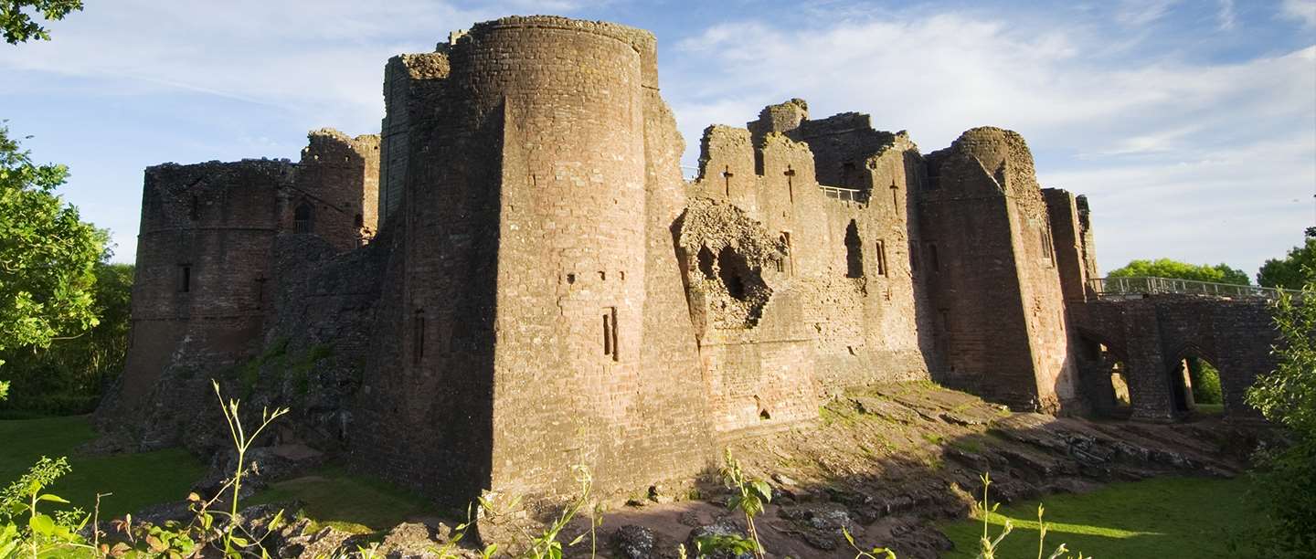 Picture of a place: Goodrich Castle