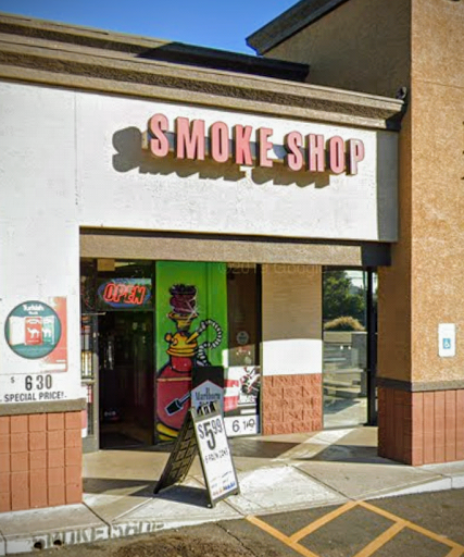 Tobacco Shop «Crystal Smoke Shop», reviews and photos, 602 W Union Hills Dr, Phoenix, AZ 85027, USA