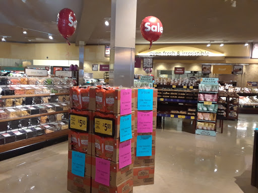 Shopping Mall «Crystal Springs Shopping Village», reviews and photos, 100 De Anza Blvd, San Mateo, CA 94402, USA