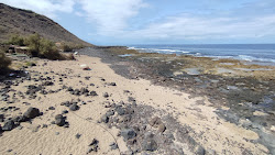 Foto von Playa El Apio mit geräumige küstenlinie