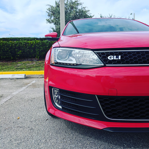 Car Dealer «Lauderdale INFINITI», reviews and photos, 900 E Sunrise Blvd, Fort Lauderdale, FL 33304, USA