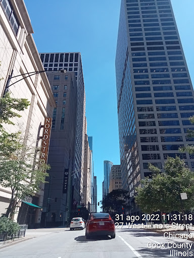 Shopping Mall «The Shops at North Bridge», reviews and photos, 520 N Michigan Ave, Chicago, IL 60611, USA