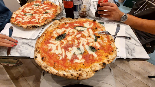 LAntica Pizzeria Da Michele Caserta in Caserta, Provincia di Caserta