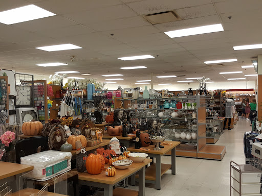 Department Store «T.J. Maxx», reviews and photos, 3350 S Glenstone Ave, Springfield, MO 65804, USA