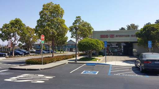 Sporting Goods Store «Big 5 Sporting Goods - Alameda», reviews and photos, 325 Park St, Alameda, CA 94501, USA