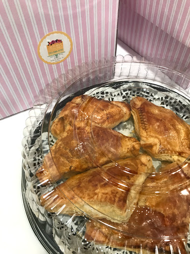 Pastry Shop «Astoria Pastry Shop», reviews and photos, 560 Indian Rocks Rd N, Belleair Bluffs, FL 33770, USA