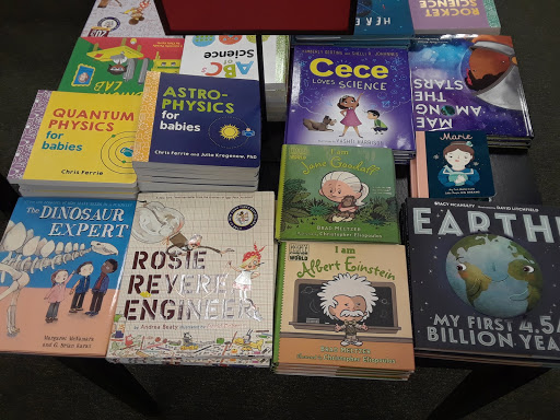 Book Store «Barnes & Noble», reviews and photos, 175 Glastonbury Blvd, Glastonbury, CT 06033, USA