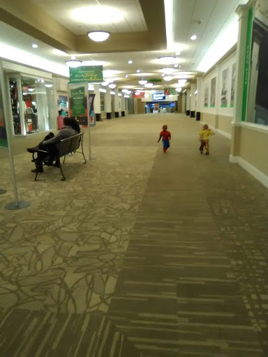 Shopping Mall «Decatur Mall», reviews and photos, 1801 Beltline Rd SW, Decatur, AL 35601, USA