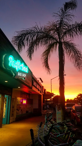 Bicycle Store «Pacific Beach Bike Shop», reviews and photos, 1277 Garnet Ave, San Diego, CA 92109, USA