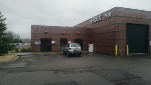 Shipping and Mailing Service «FedEx Ship Center», reviews and photos, 7555 Meridian Cir N, Maple Grove, MN 55369, USA