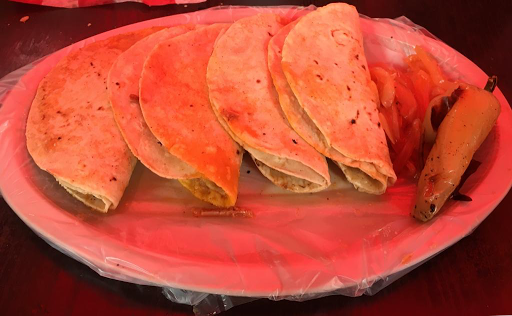 Tacos De Barbacoa La Paloma