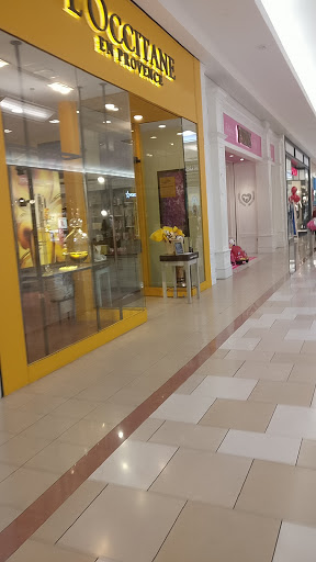 Shopping Mall «Ocean County Mall», reviews and photos, 1201 Hooper Ave, Toms River, NJ 08753, USA