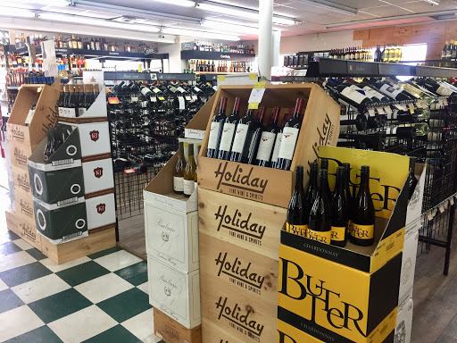 Liquor Store «Holiday Wine & Spirits», reviews and photos, 5039 Buford Hwy NE, Chamblee, GA 30341, USA