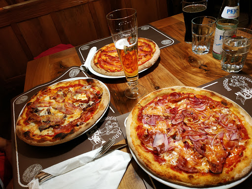 Taverna La Botte - Pizzeria Birreria in Molveno, Provincia Autonoma di Trento