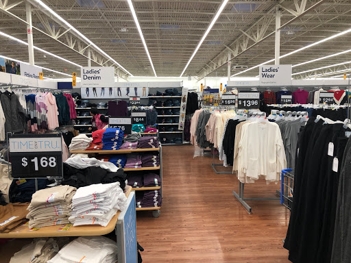 Department Store «Walmart Supercenter», reviews and photos, 7 Dowling Village Boulevard, North Smithfield, RI 02896, USA