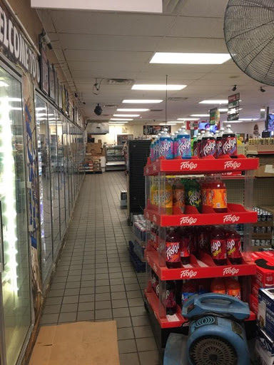 Gas Station «Valero», reviews and photos, 6270 W 3rd St, Dayton, OH 45417, USA