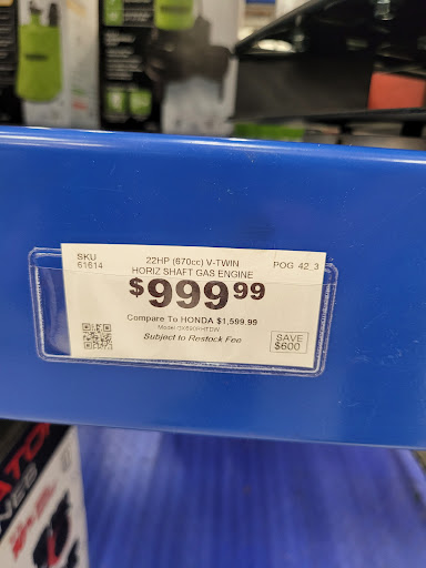 Hardware Store «Harbor Freight Tools», reviews and photos, 7600 la Crosse Ave, Burbank, IL 60459, USA