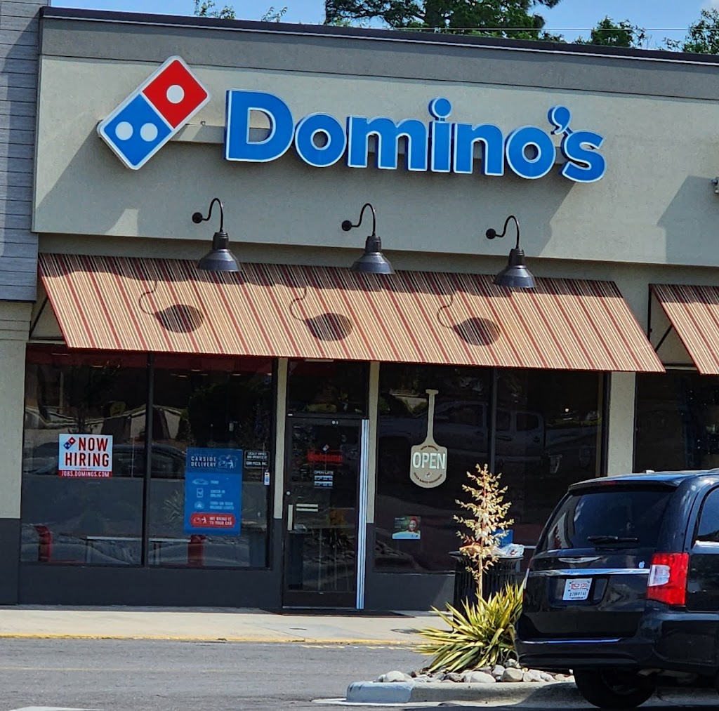 Domino's Pizza 28315