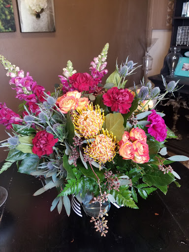 Florist «Grand Florist», reviews and photos, 525 W Rte 66, Glendora, CA 91740, USA